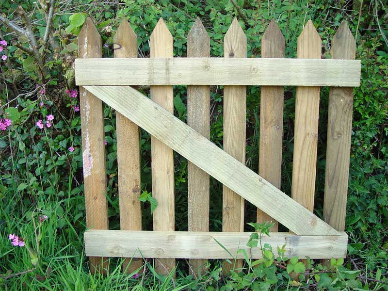 wood garden gate designs on 9m 3ft H X 0 9m 3ft W Wood Picket Bury Garden Gate Made From
